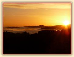 Podzimní východ slunce