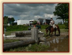 Cross, vodní překážka