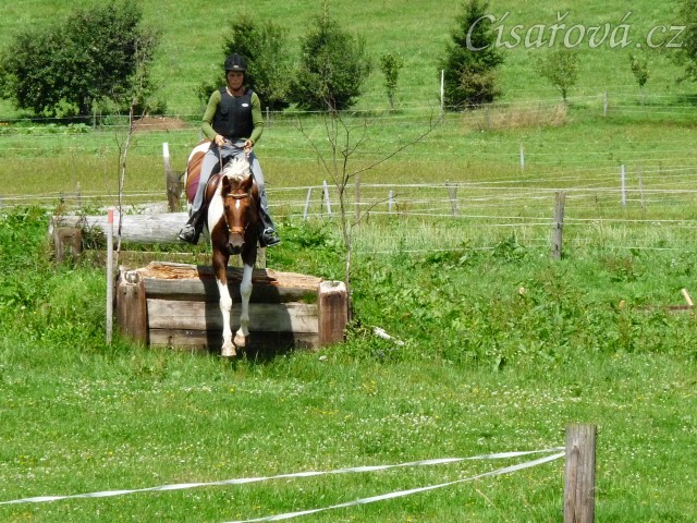Srpen 2010, crossový trénink v Borové, seskoky