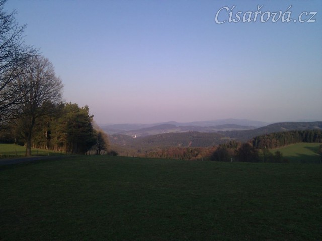 18.4.2011 - Večerní vyjížďka, výhled do kraje