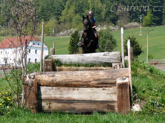 Arwen, řada seskoků