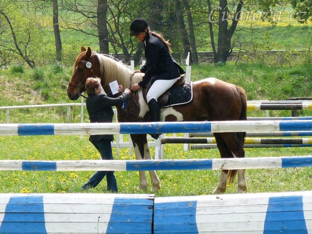 30.4.2011 - Vikina při dekorování soutěže ZL v Hostouni, 4. místo