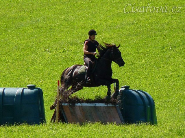 Carthago a skok přes áčko, Crossový trénink v Borové 29.8.