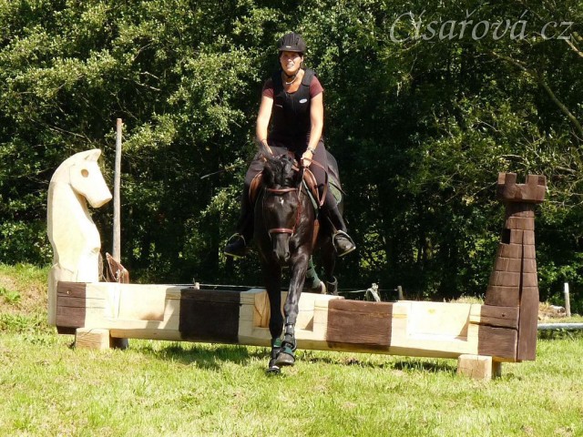 Carthago a skok přes "šachy", Crossový trénink v Borové 29.8.
