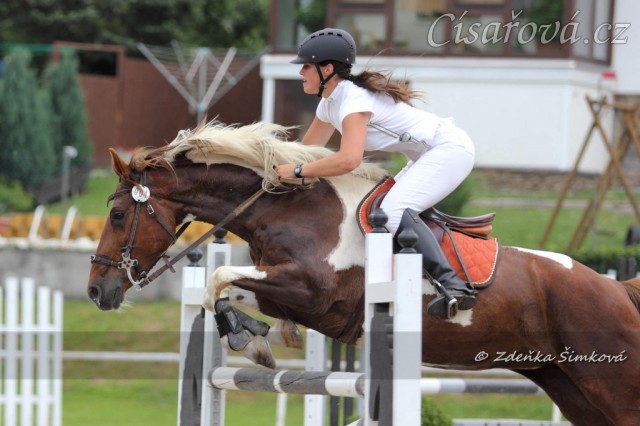 Parkury Klatovy, Vikina a Adéla Císařová, soutěž L