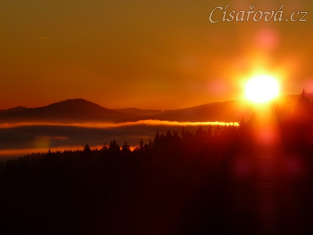 Mlhavá podzimní rána