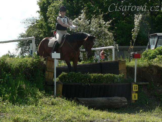 "Co tady dělá ta malá proutěnka???"