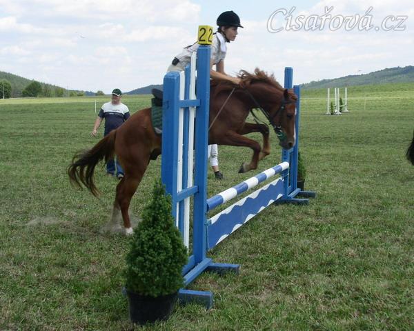Janek se připravuje na svůj první parkur