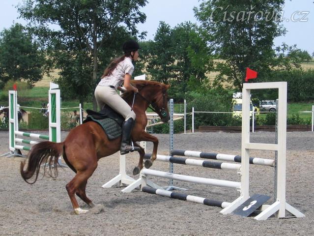 Janek na "trati" parkuru v Herouticích